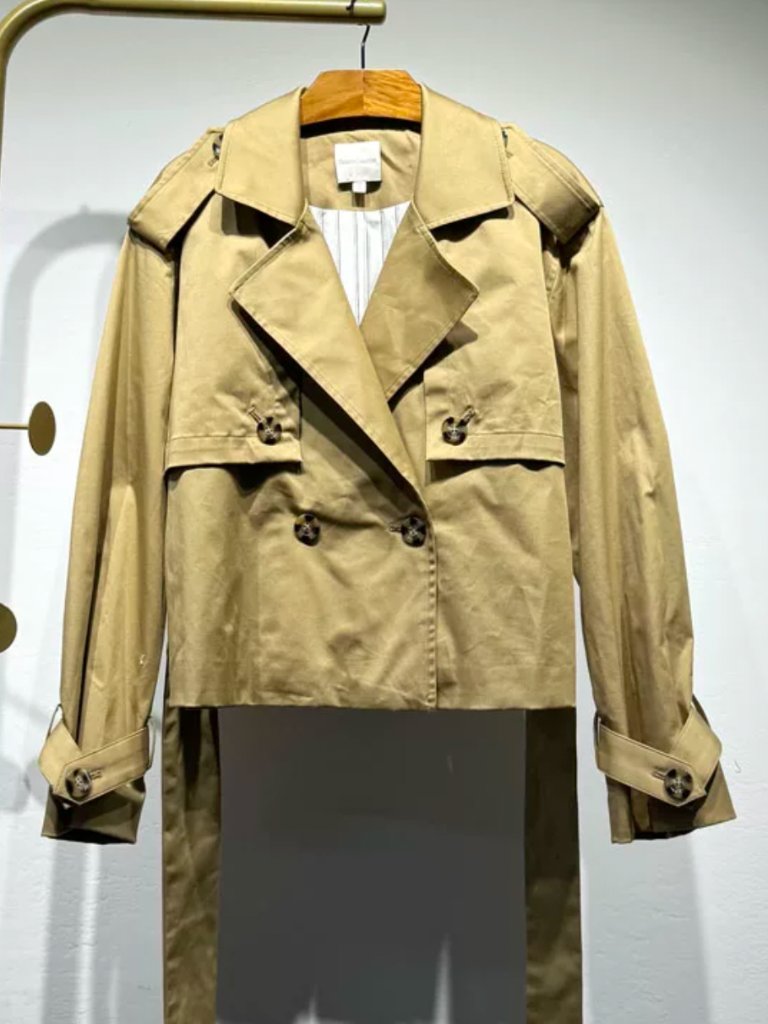 Favorite Daughter The Cropped Charles Trench Coat Large Sand Casual — image 4 of 6
